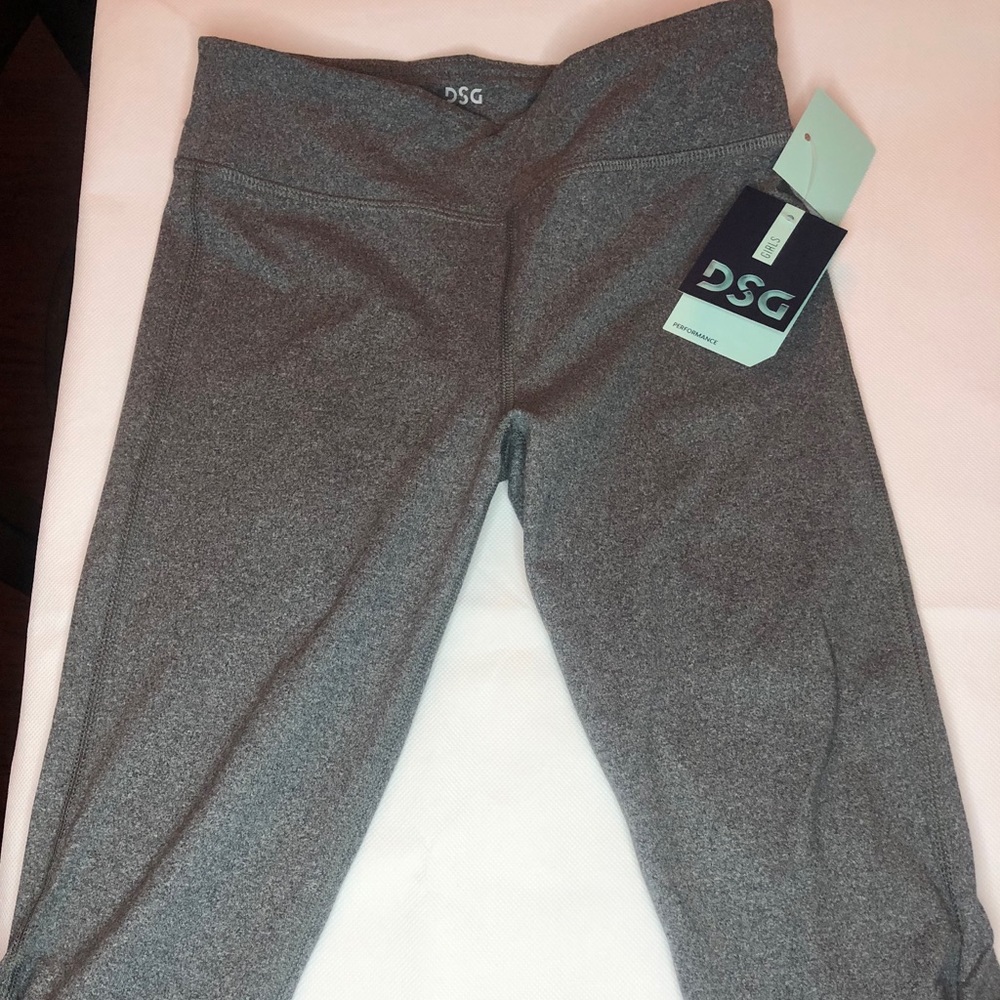 DSG Girls' Knot Hem Performance Capris